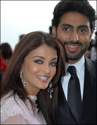 Bollywood - Abhishek trots op zijn vrouw