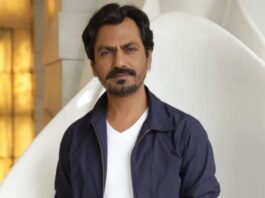 Bollywood acteur Nawazuddin Siddiqui dumpt auto en reist met lokale stadstrein om tijd te besparen